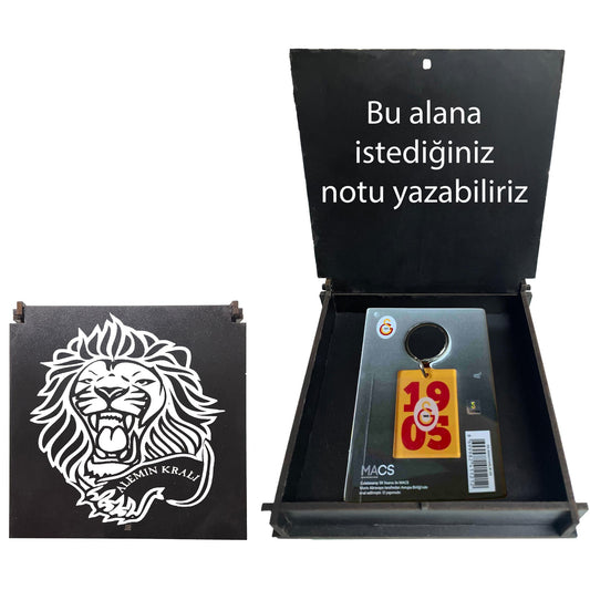 Galatasaray Lisanslı Sarı-Kırmızı Logolu Çift Taraflı Anahtarlık Aslan Ahşap Kutulu